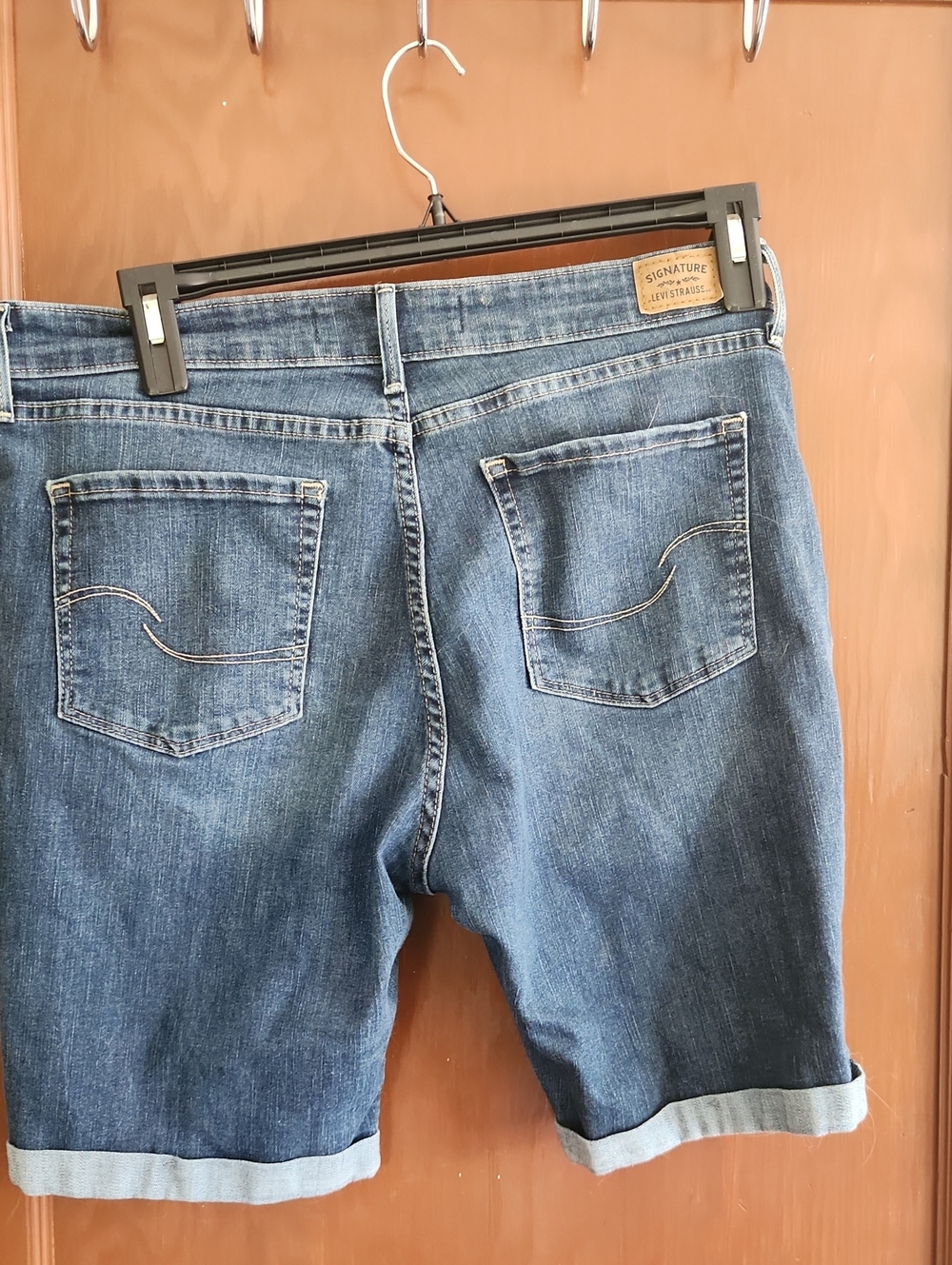 Levis Bermuda Shorts